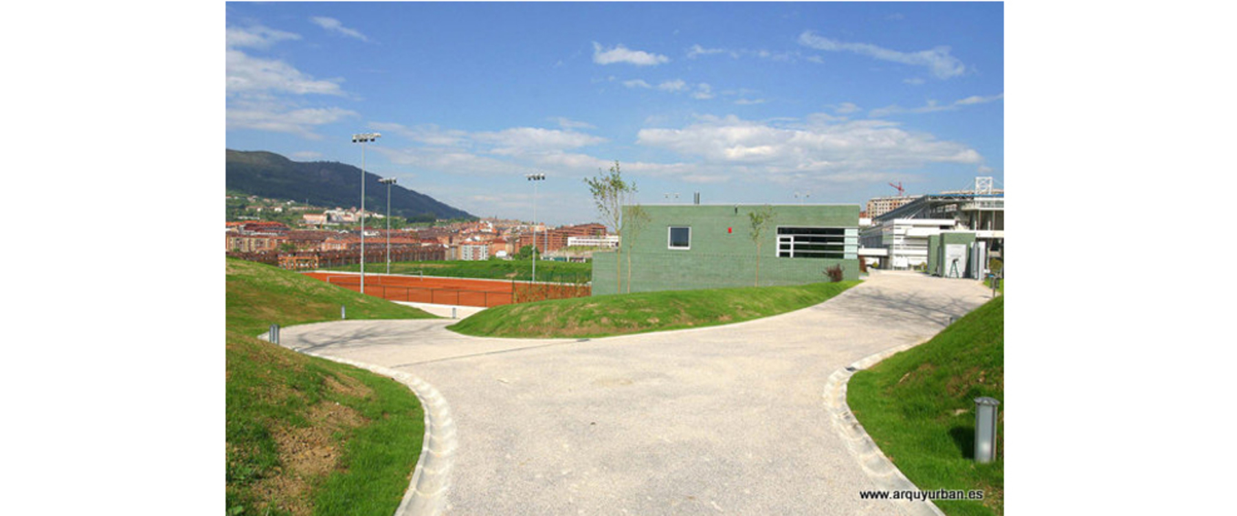 Escuela Municipal de Tenis en el Parque del Oeste, Oviedo, Asturias