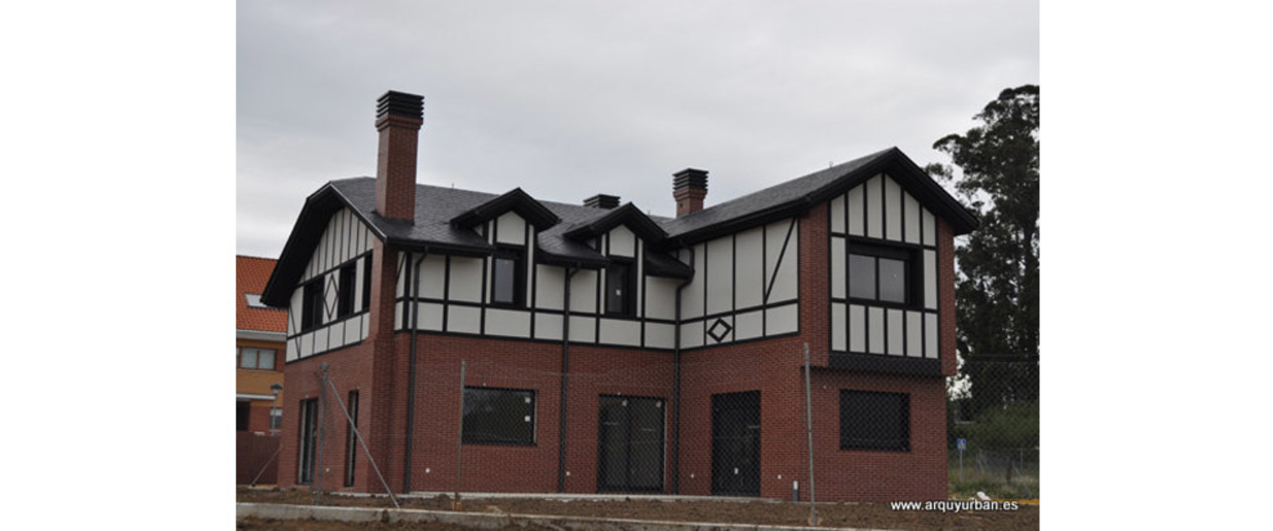 Vivienda Unifamiliar en La Fresneda, Siero, Asturias