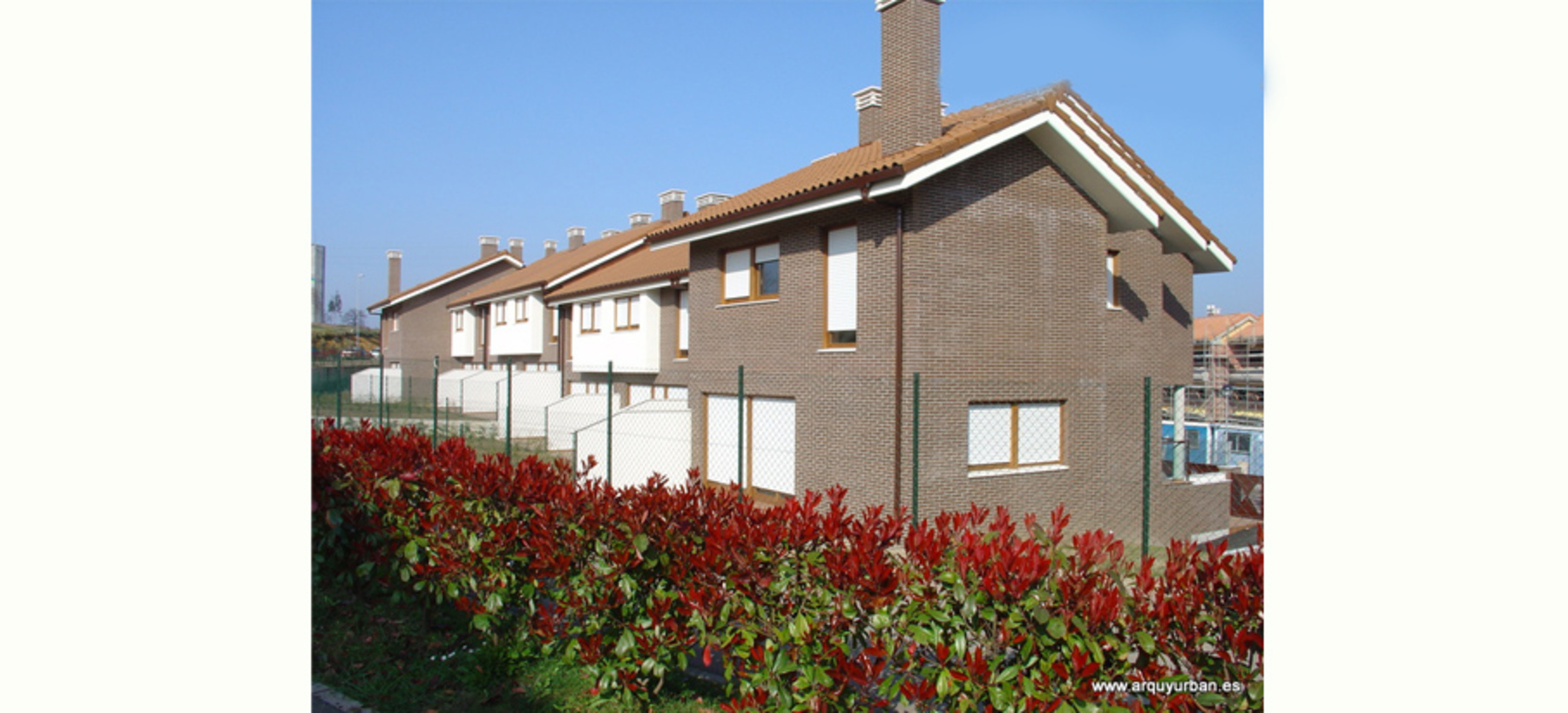 Viviendas Unifamiliares Adosadas en La Fresneda (05M08), Siero, Asturias        