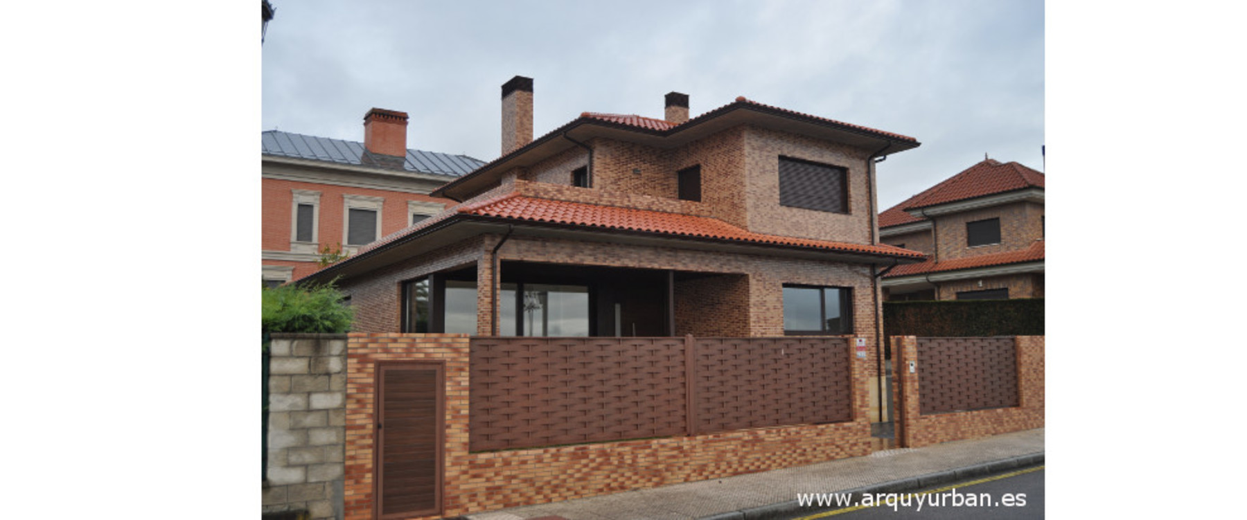 Vivienda unifamiliar en C/ Llanera, Montecerrao, Oviedo, Asturias