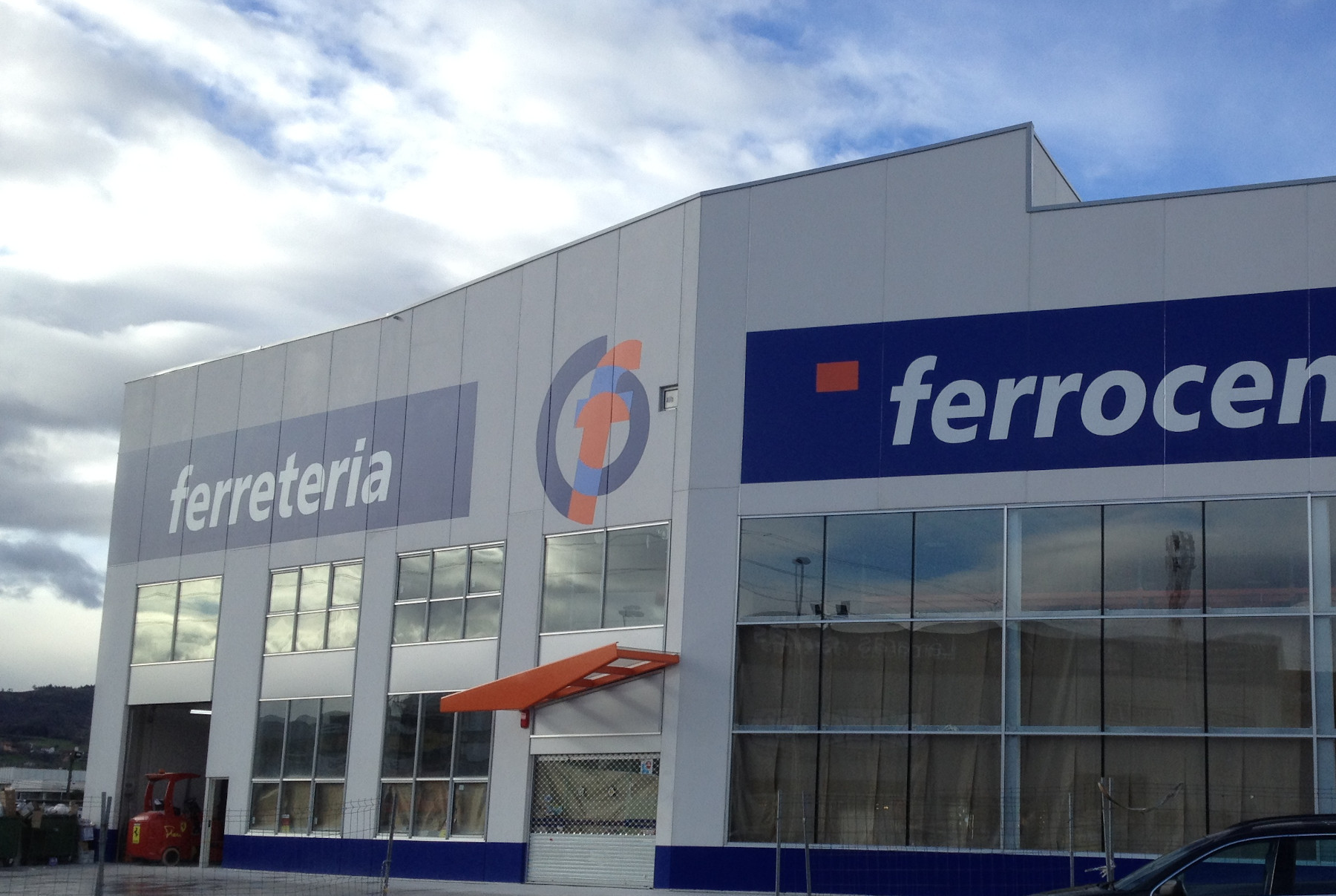 Edificio Comercial - SIERO
