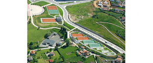 Escuela Municipal de Tenis en el Parque del Oeste, Oviedo, Asturias