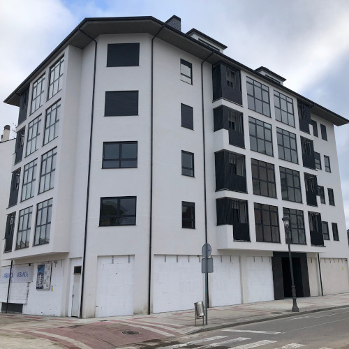 Edificio de Viviendas - NAVIA