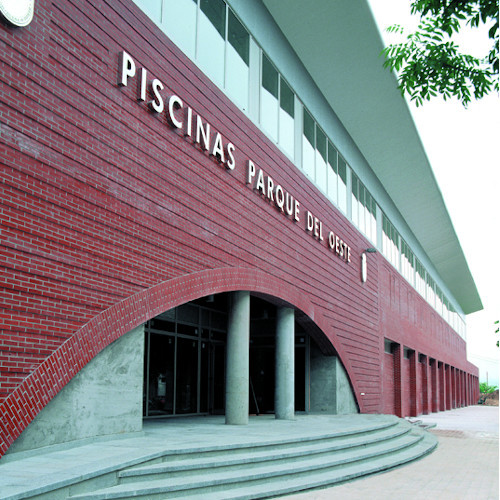 Piscinas Municipales Parque del Oeste - OVIEDO